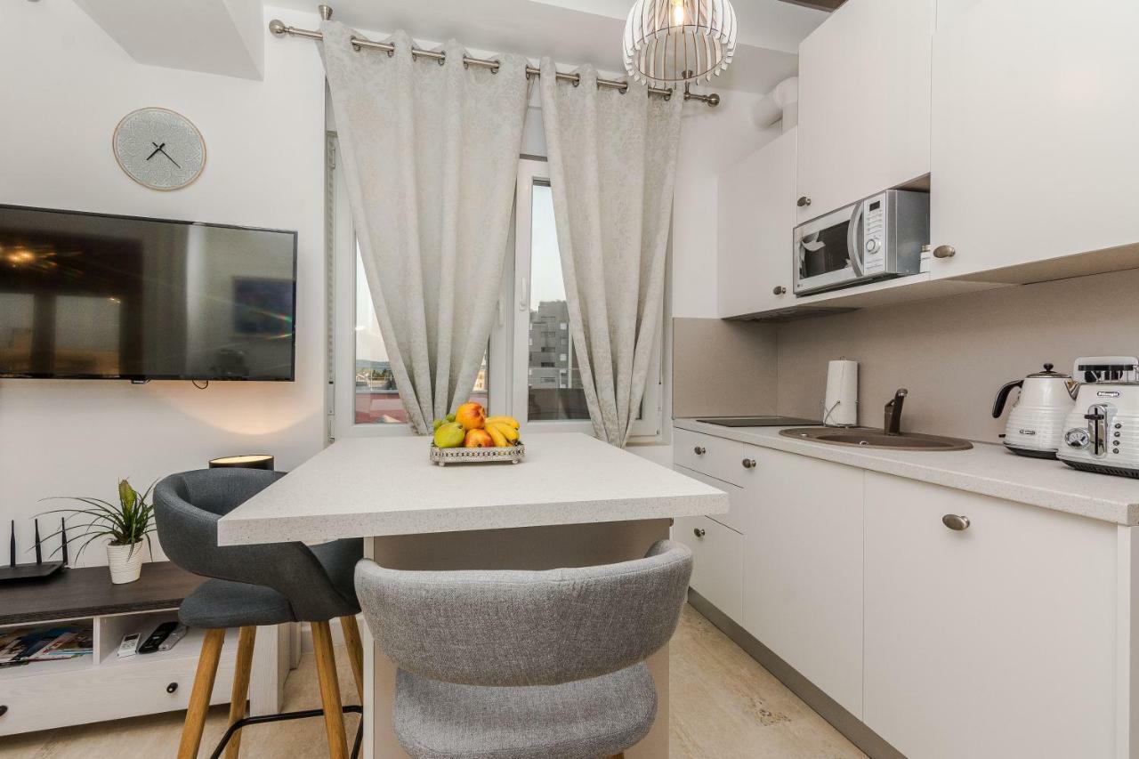 City Colours Apartment Zadar Extérieur photo