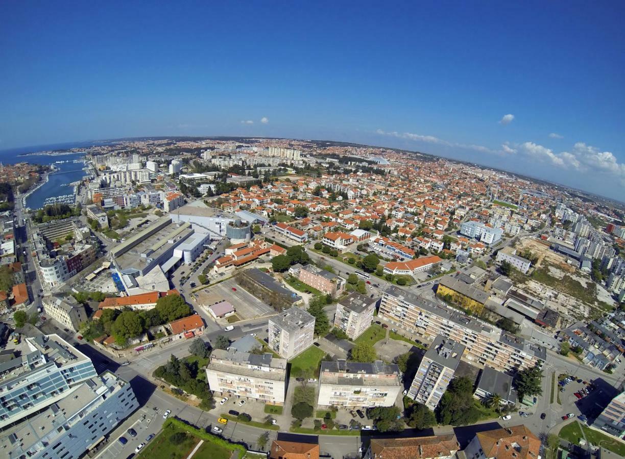 City Colours Apartment Zadar Extérieur photo