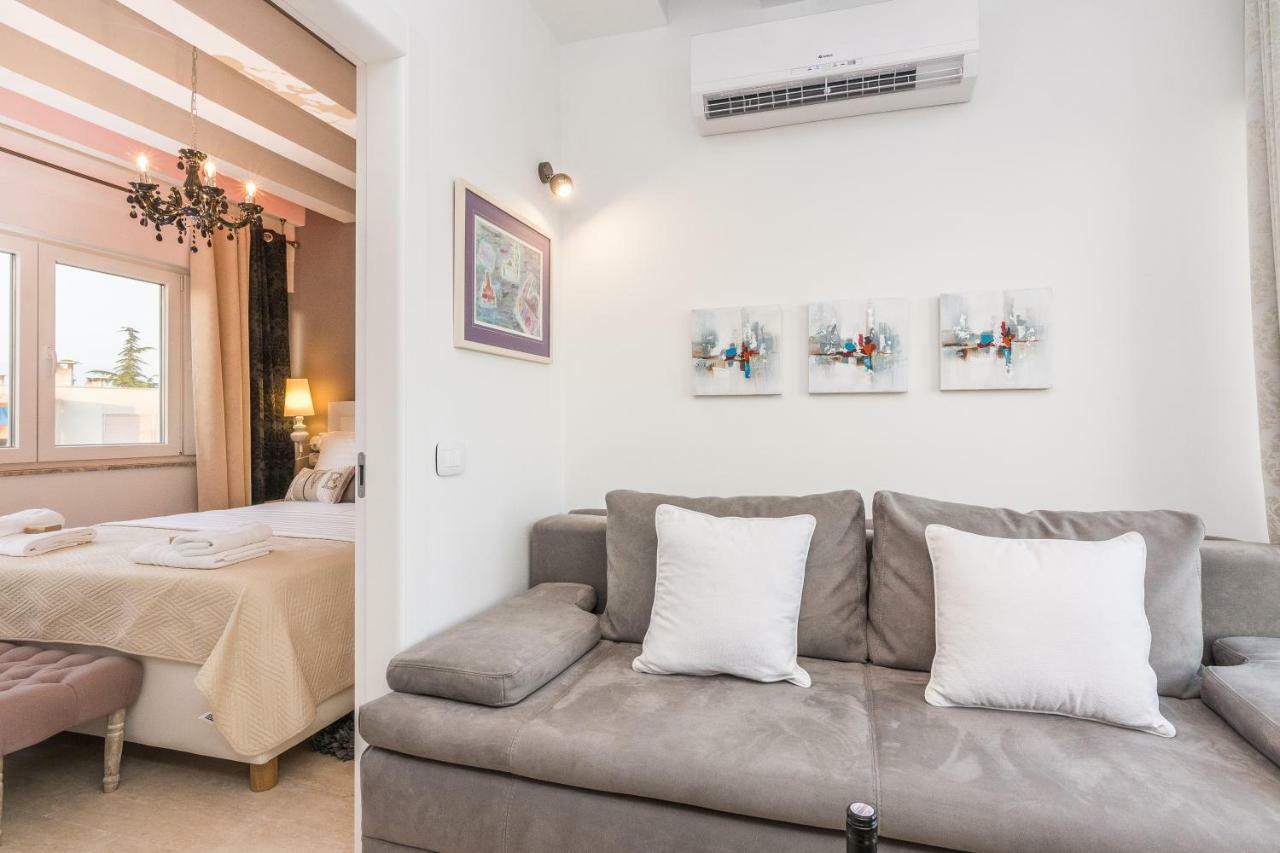 City Colours Apartment Zadar Extérieur photo
